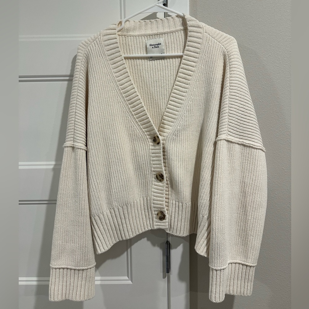 Abercrombie and Fitch Chenille Oversized Cream Boyfriend Cardigan